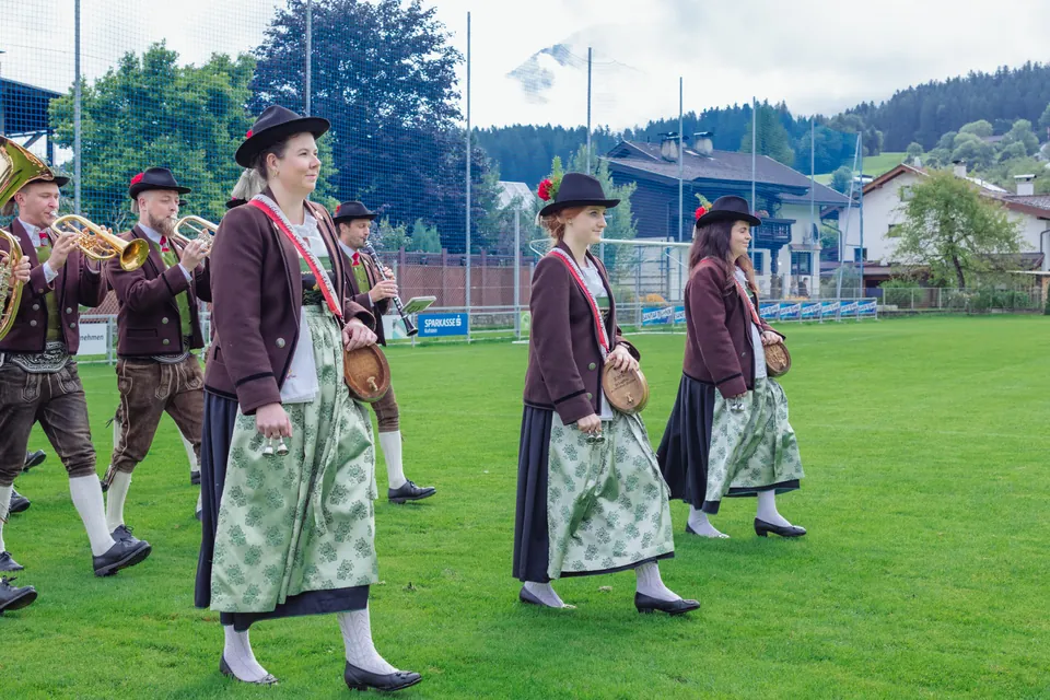 Bezirksmusikfest Oberlangkampfen